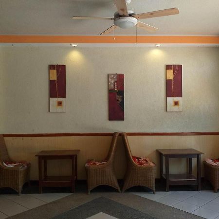 Mactan Airport Hilltop Hotel Μακτάν Εξωτερικό φωτογραφία