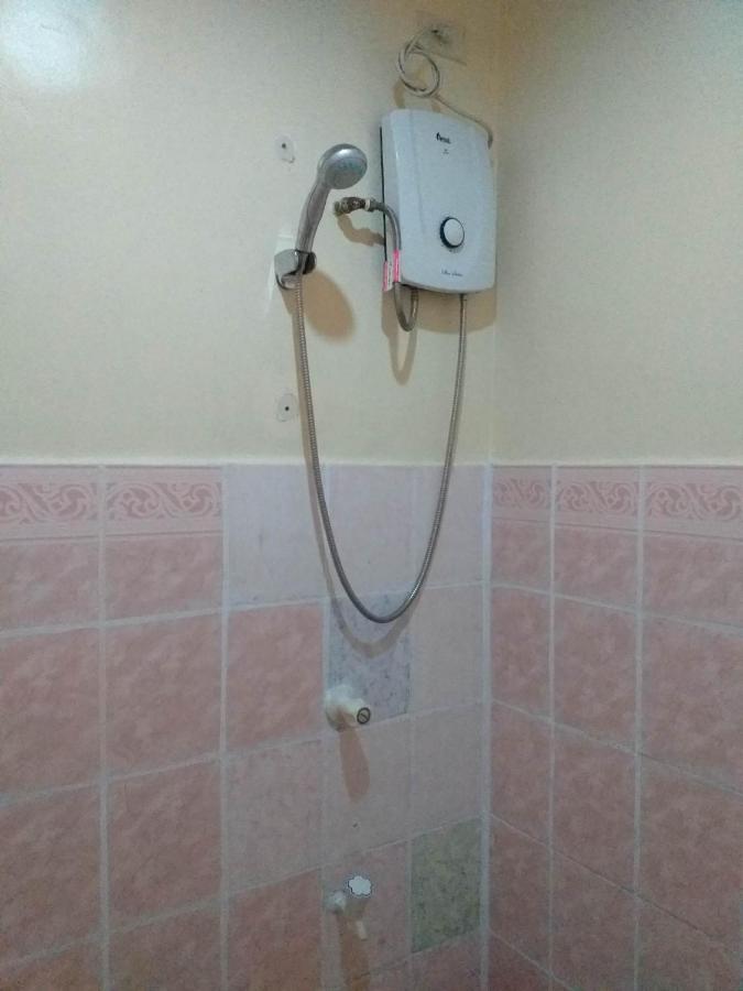 Mactan Airport Hilltop Hotel Μακτάν Εξωτερικό φωτογραφία